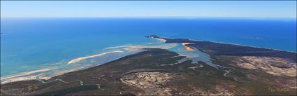 Cape Capricorn - Curtis Island - Gladstone - QLD (PBH4 00 18238)